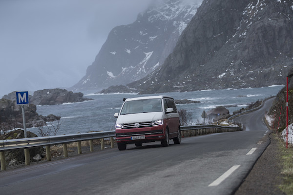 Volkswagen California - Lofoty, Norwegia